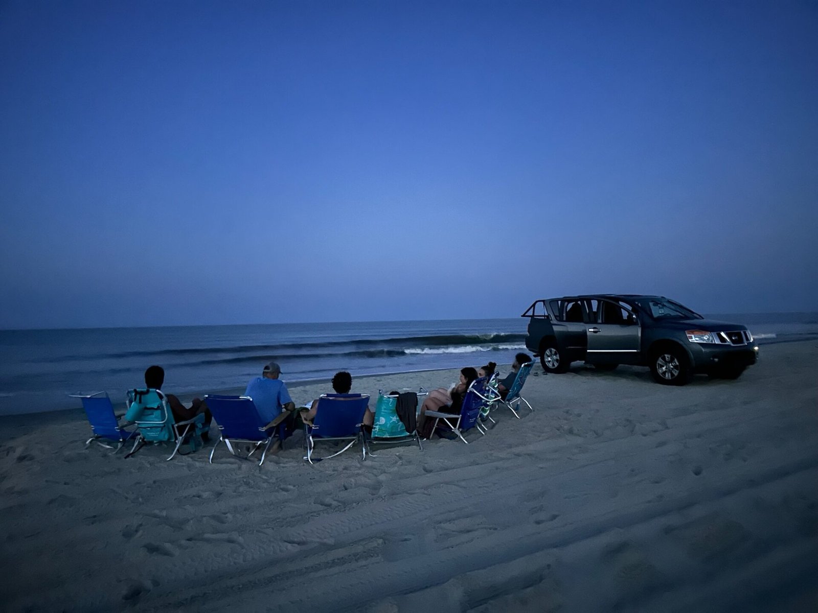 Full-size 4WD SUV rental for Outer Banks