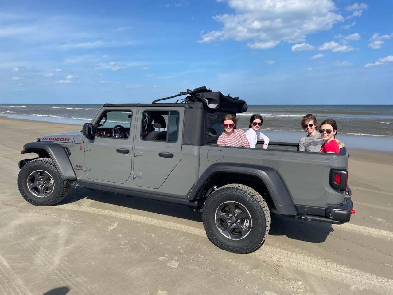 Jeep Gladiator OBX rental